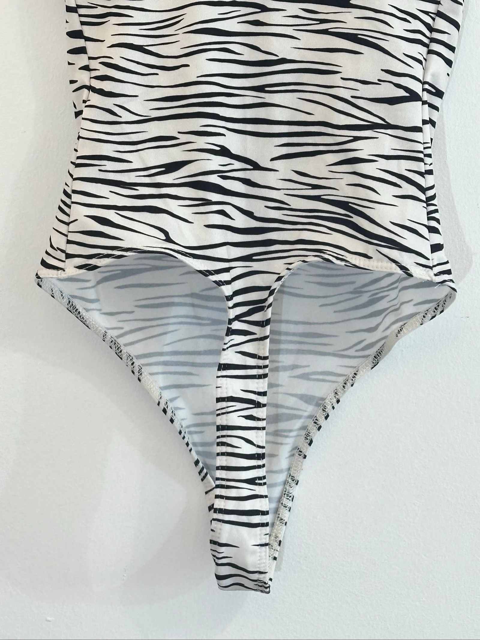 Bershka body met animal print – Nieuw – Maat XS – photo 6